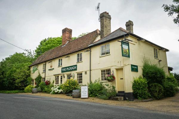 Hôtel The Plough à Great Chesterford Extérieur photo