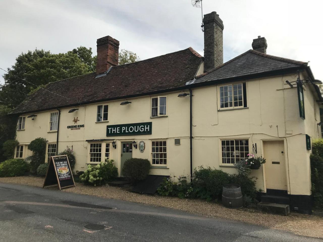 Hôtel The Plough à Great Chesterford Extérieur photo